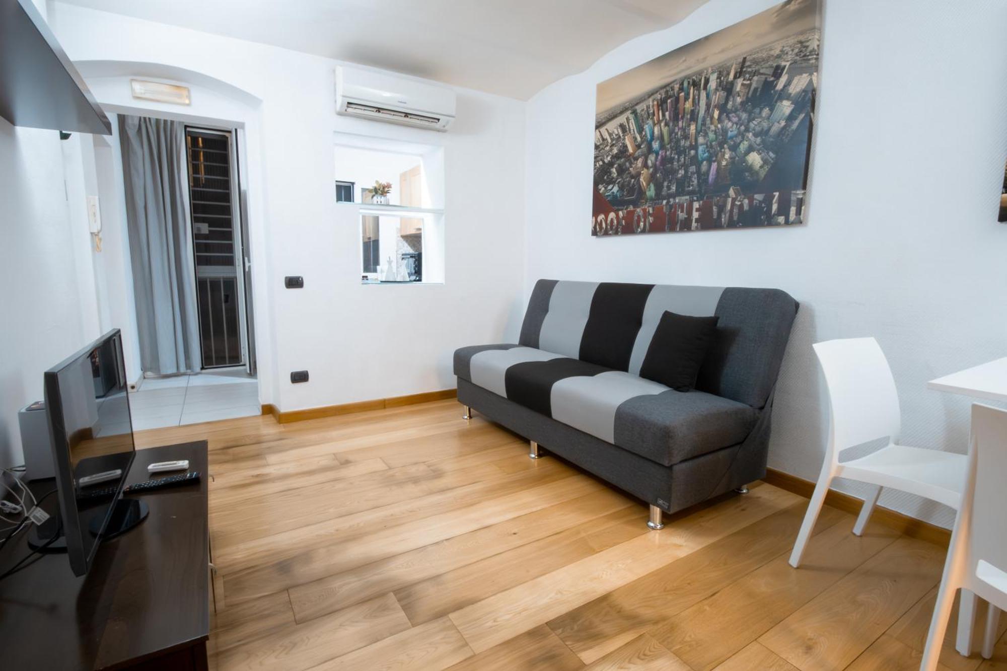 Sunrise Apartment Бари Экстерьер фото